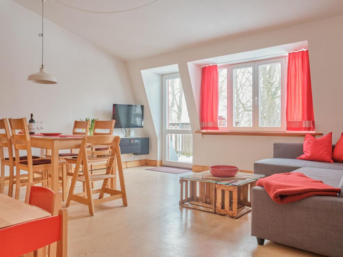 Biohof Medewege - Housity