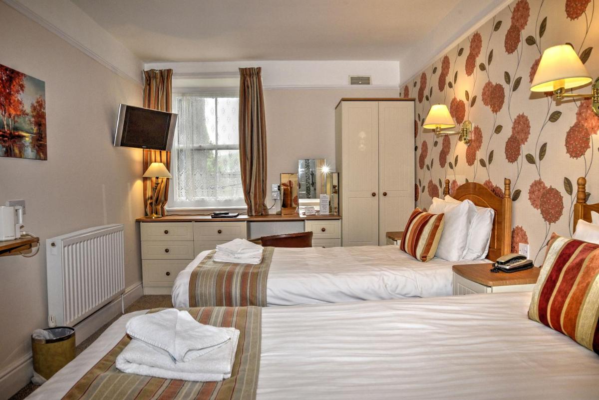 Lion Hotel & Studio Apartments - Housity