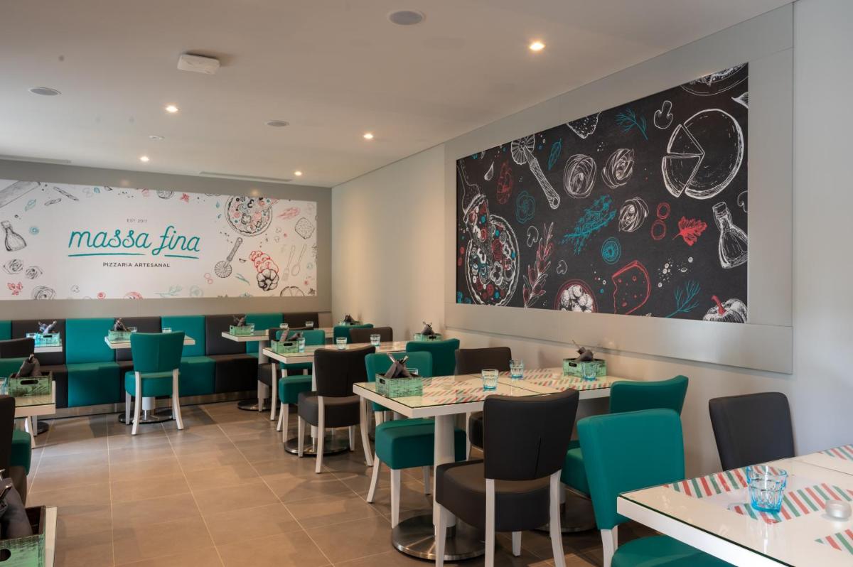 Um restaurante ou outro lugar para comer em Vila Gale Collection Ponte de Lima
