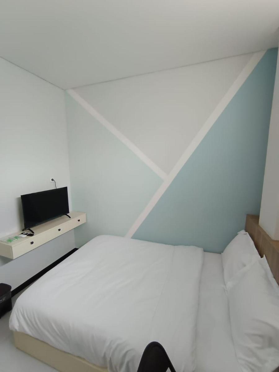 Behomy Inn Malang - Housity
