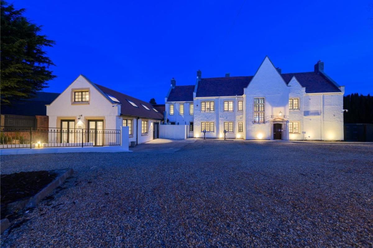 Holm House Hotel - Housity