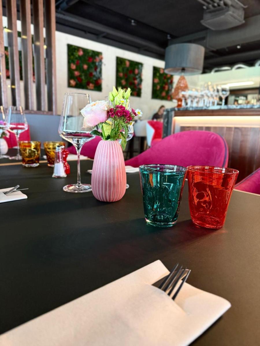 Das Wasserburg Hotel - Housity