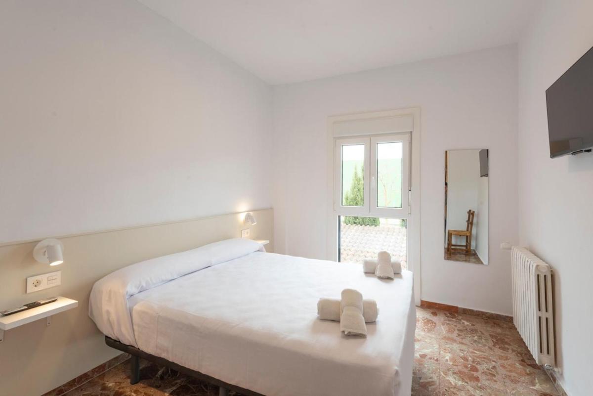 Hostal La Vía Verde - Housity
