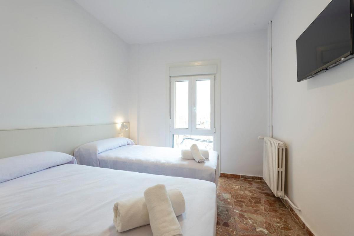 Hostal La Vía Verde - Housity