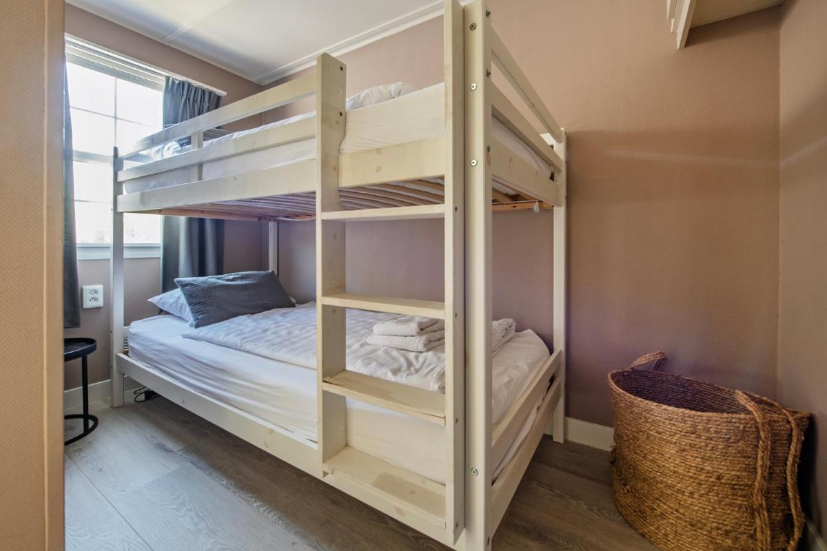 29, Natuurlijk gelegen nabij Efteling en Beekse Bergen, Airco & Privé parkeren inbegrepen! - Housity