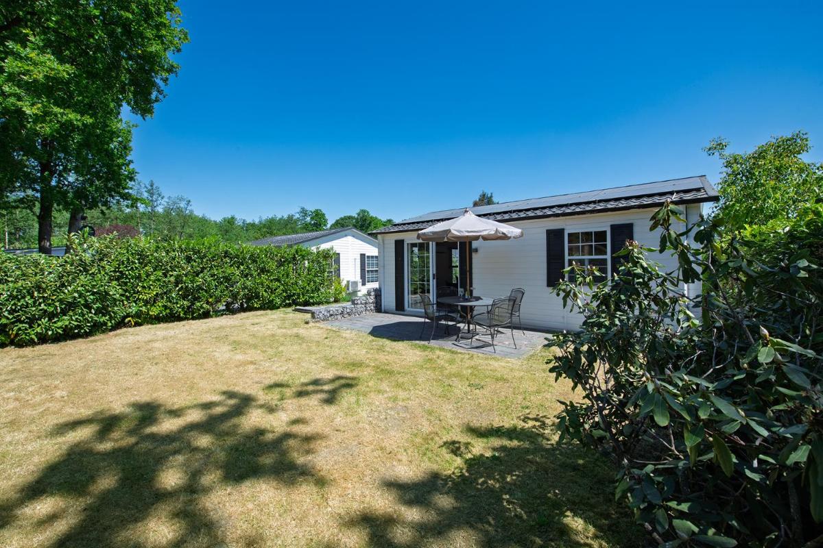 29, Natuurlijk gelegen nabij Efteling en Beekse Bergen, Airco & Privé parkeren inbegrepen! - Housity