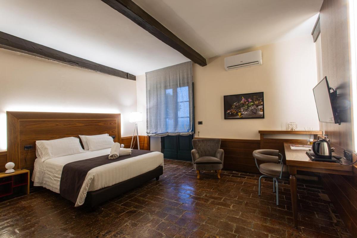 La Loggia Historic Resort - Housity