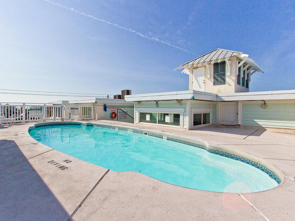 Captains Watch 9 - Housity