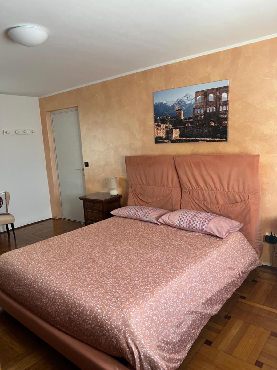 Chez Carlo - Housity