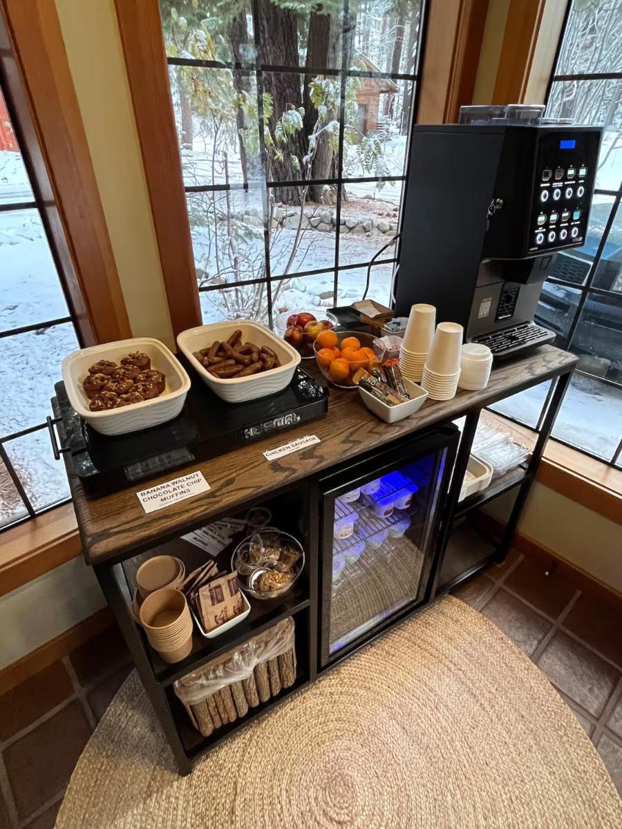 Donner Lake Inn - Housity