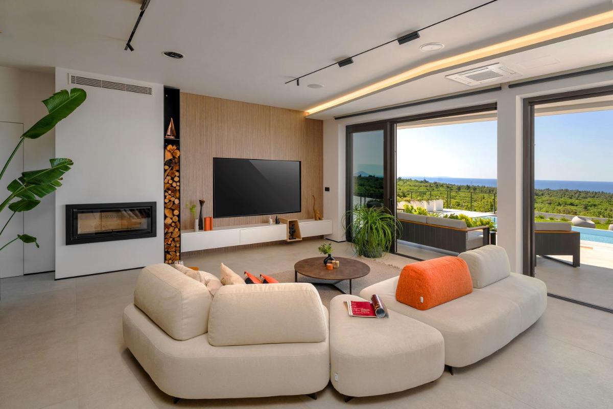 Design Villa Diagonal - Tranquil sea view escape - Housity