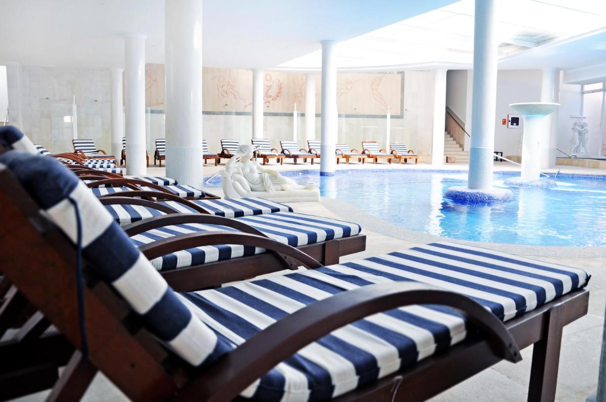 Piscina en o cerca de Grand Hotel Palladium Santa Eulalia del Río