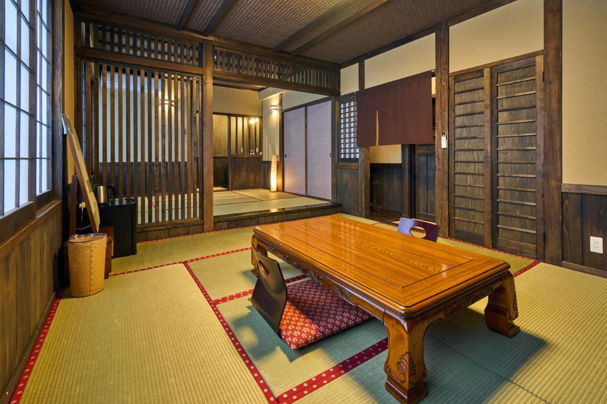 Shinwaen - Housity