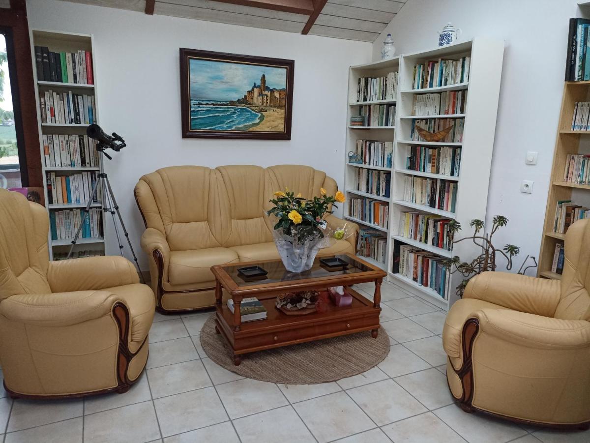 Les Chambres Du Rochereuil - Housity