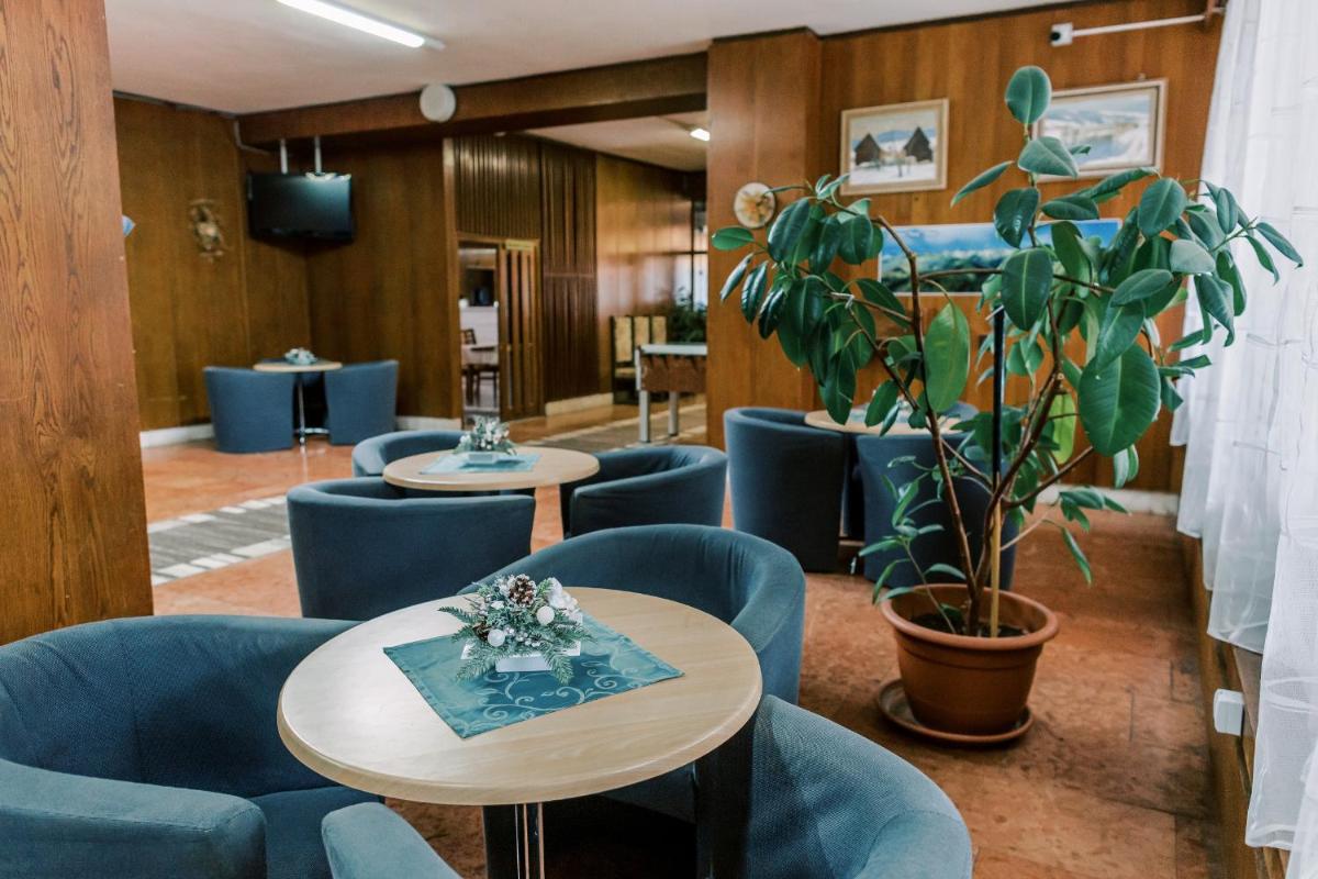 Hotel Tatrawest - Housity