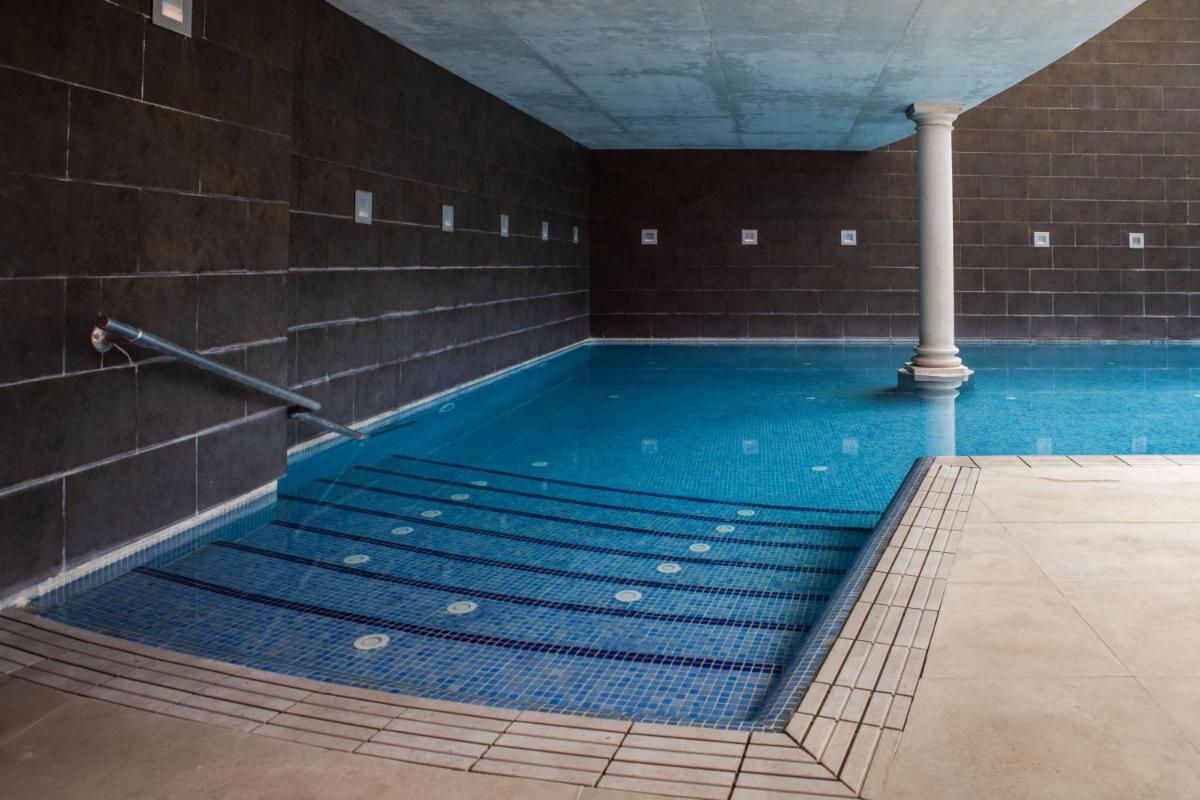 Piscina en o cerca de RVHotels Broquetas Spa Termal