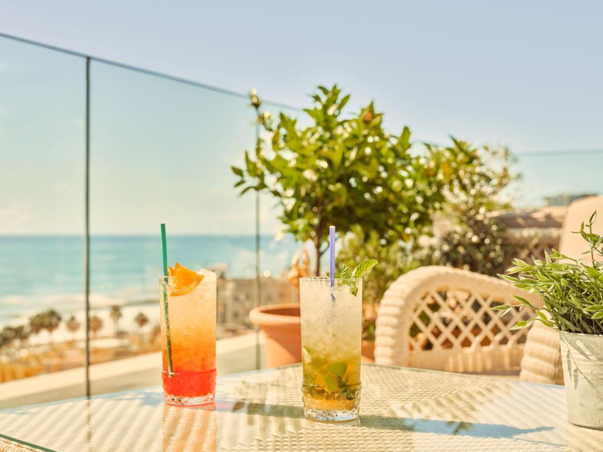 Bebidas en Fénix Torremolinos - Adults Only Recommended