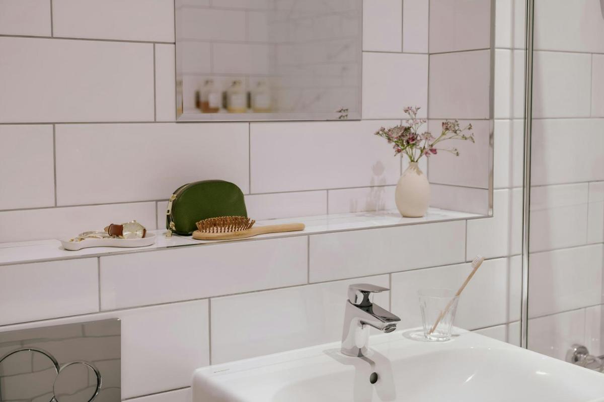 Sonder Royal Garden - Housity