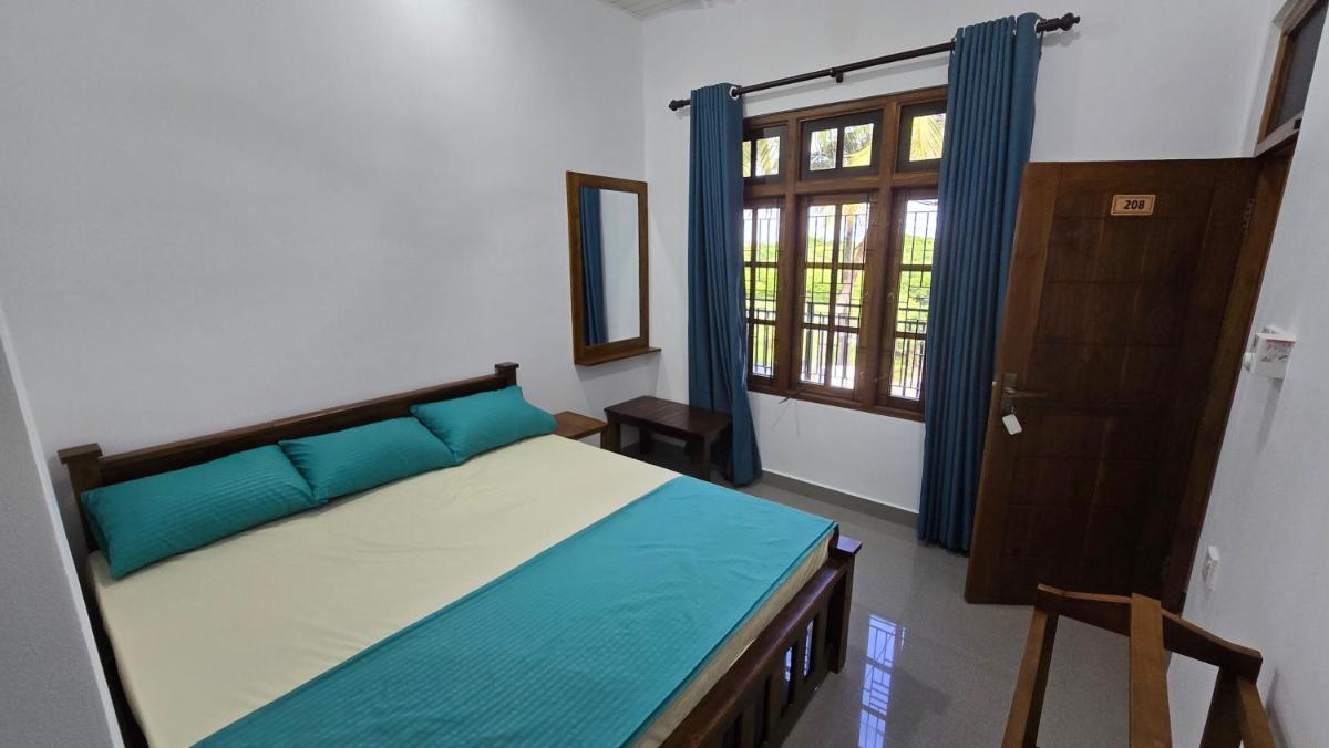 Ramiy Resort Batticaloa - Housity
