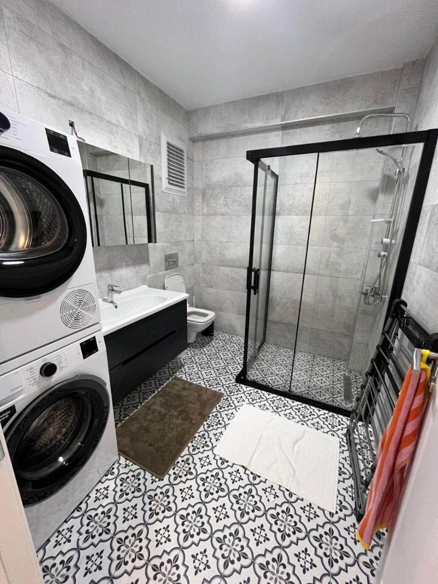 Istanbul Bostanci Luxury 2 Bedroom Apartment with Pool - Housity