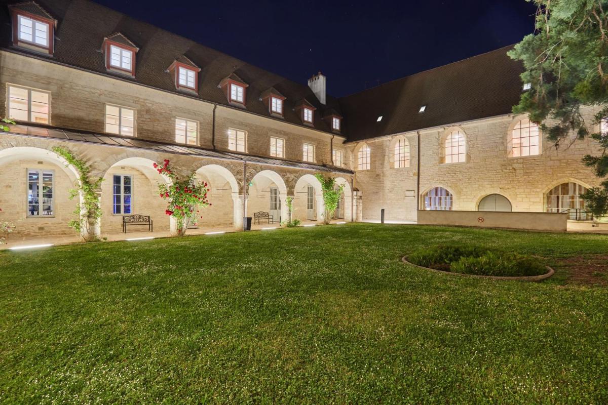 Jardin de l'établissement Appart'hôtel Odalys City - Dijon Centre Les Cordeliers