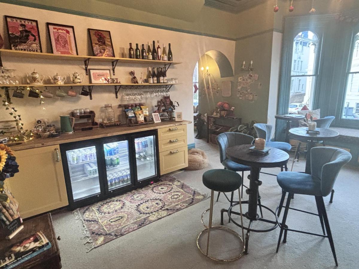 The Sheldon B&B - FREE private parking - Housity