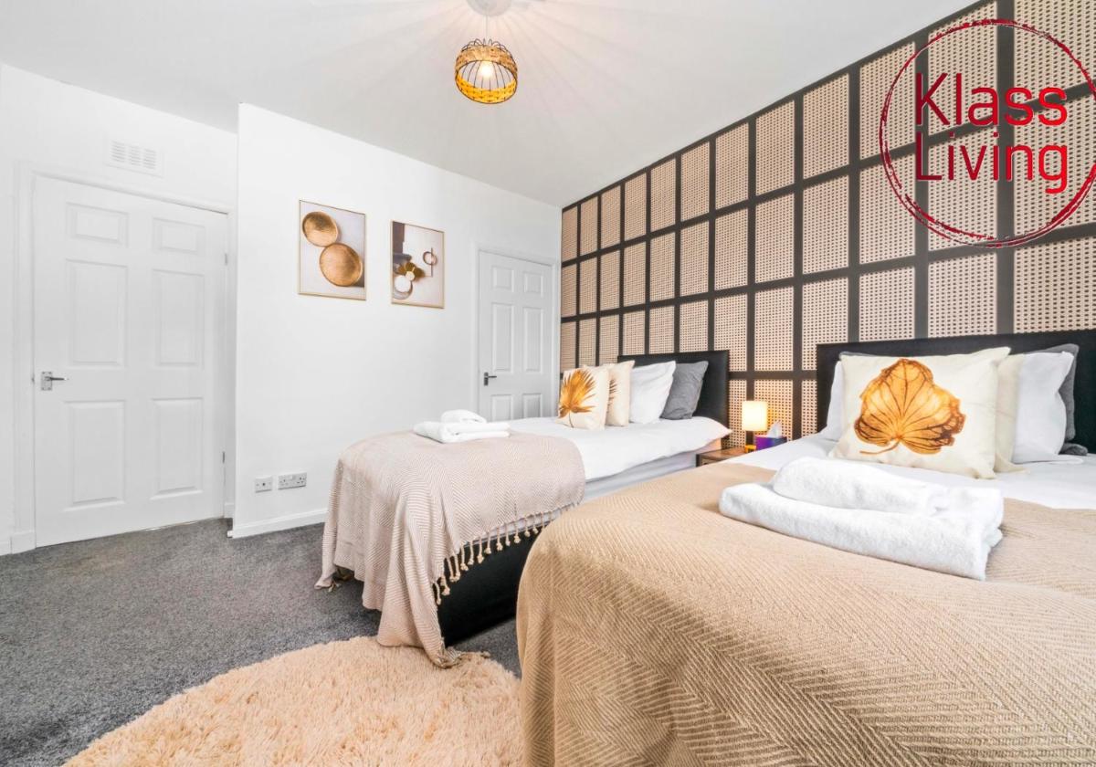 Uddingston Apartment by Klass Living - Housity