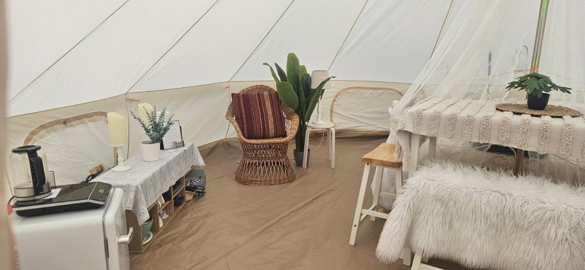 Tipi Glamping Naturcamping in der Seenplatte inklusive Strom- Dixi-WC!! - Housity