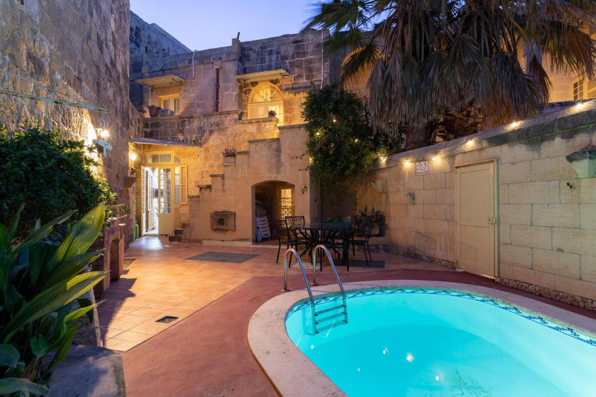 Gozo Break Farmhouses - Housity
