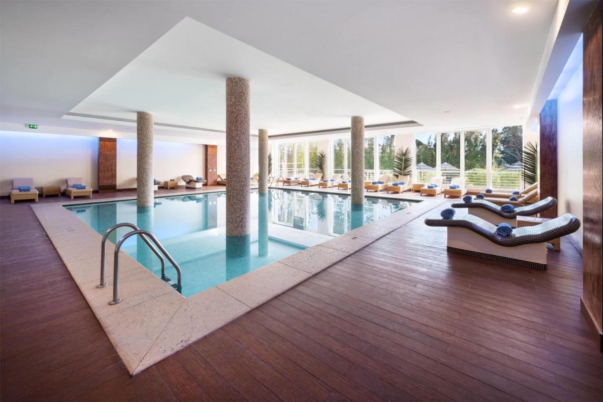 A piscina em ou perto de Wyndham Grand Algarve