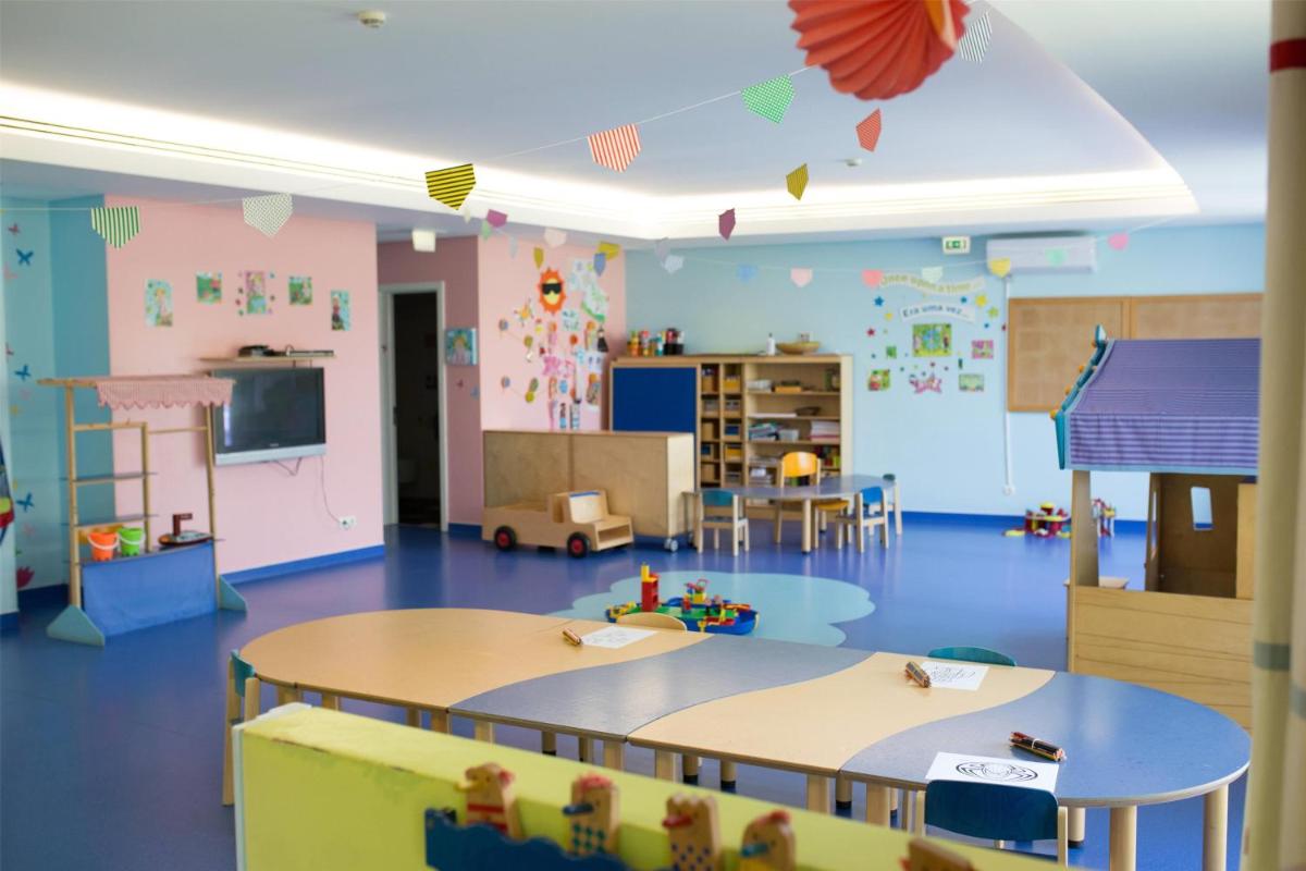 O clube infantil de Wyndham Grand Algarve