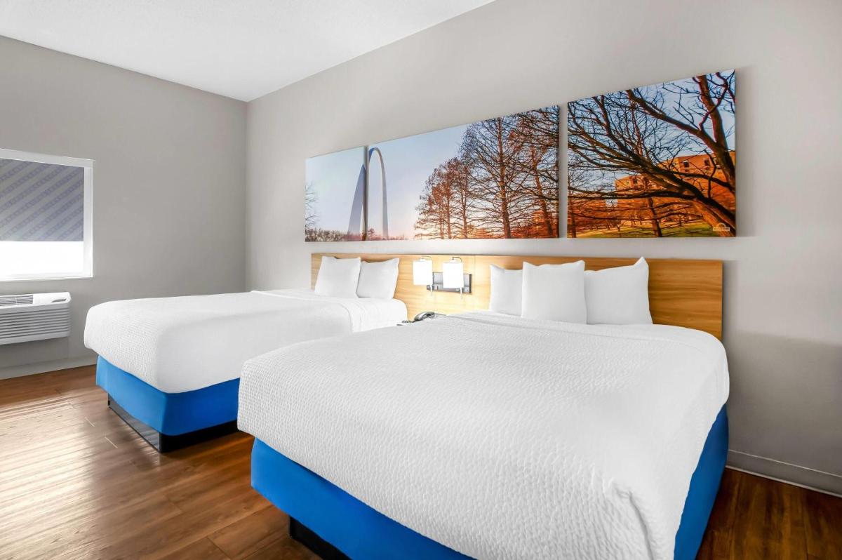 Days Inn by Wyndham Collinsville St Louis - Housity