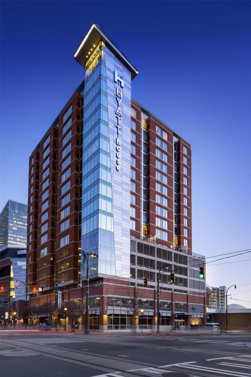 Hyatt House Charlotte Center City - Housity
