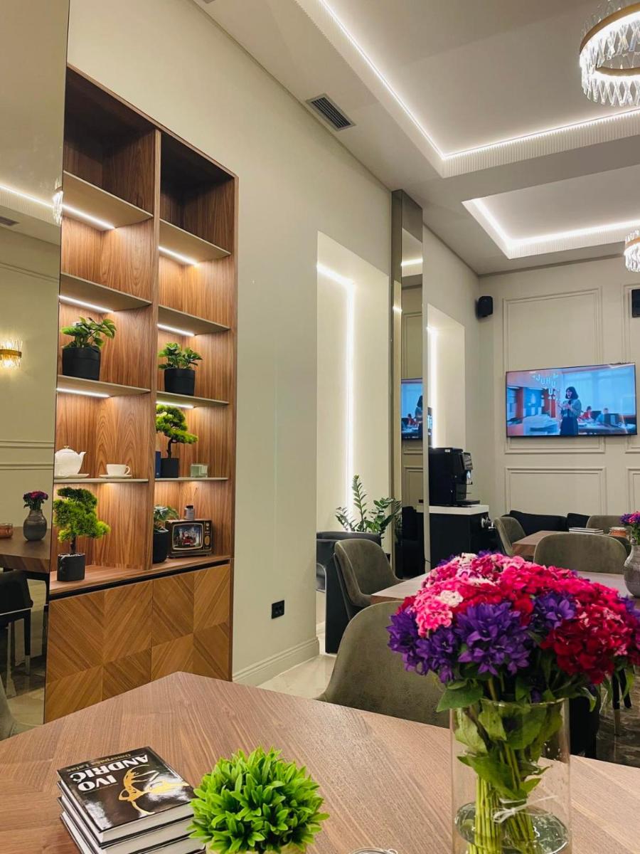 Move In Aparthotel - Housity