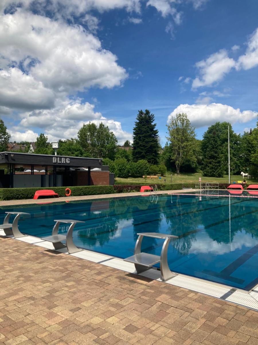 Ferienhaus mit Sauna, Wintergarten und Terrasse im schönen Hochtaunus - Housity