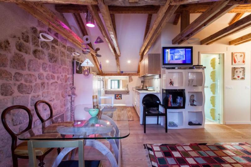 Suitetrails - Apartman Dominus
