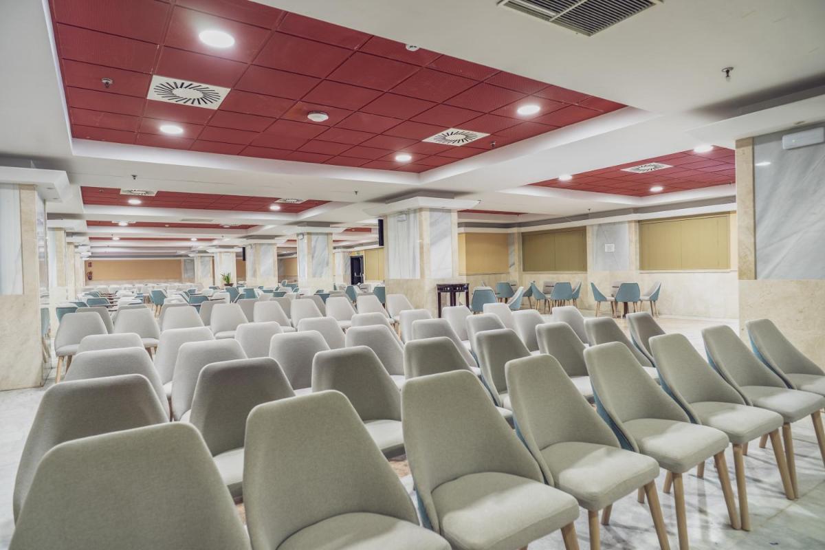 Zona business o sala de conferencias en Holiday Premium Resort