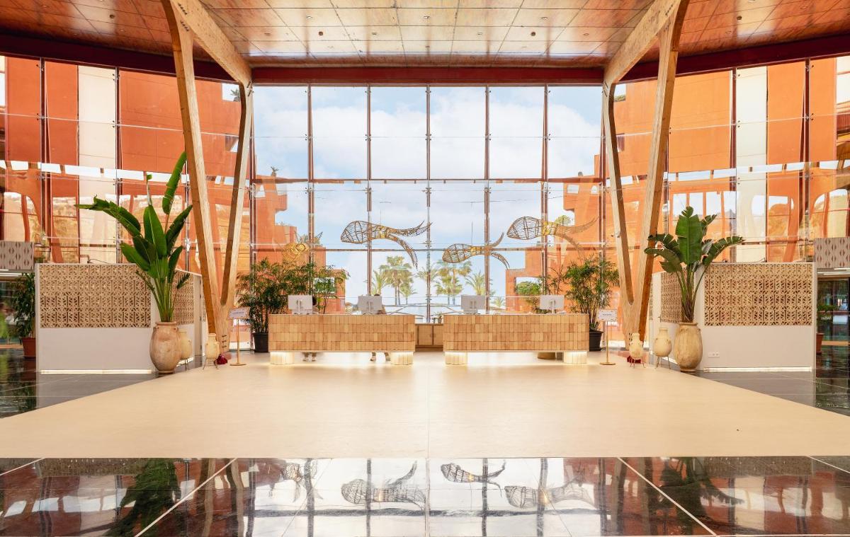 Zona de estar de Holiday Premium Resort