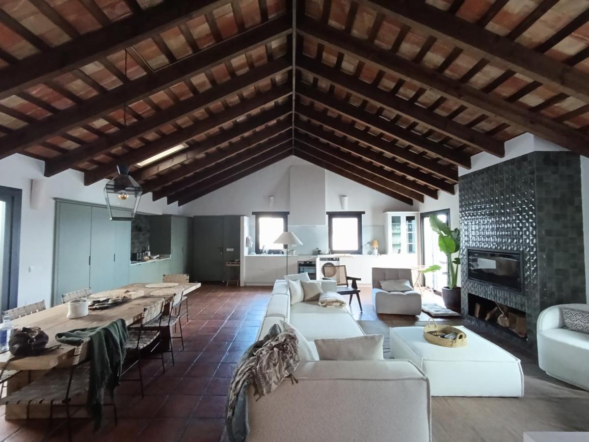 Beautiful villa with private pool and mountain views - Housity
