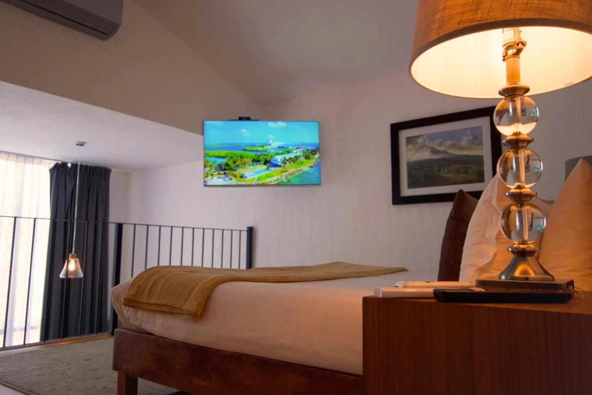 Hotel Boutique Camino Del Bosque by Rotamundos - Housity