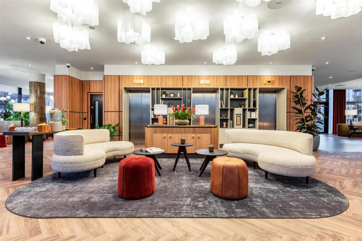 Radisson Hotel Manchester City Centre, A Verified Net Zero Hotel - Hizvo
