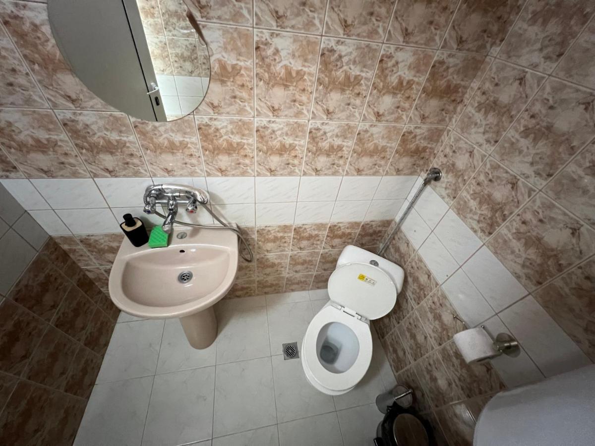Студио Рози апартамент - Housity
