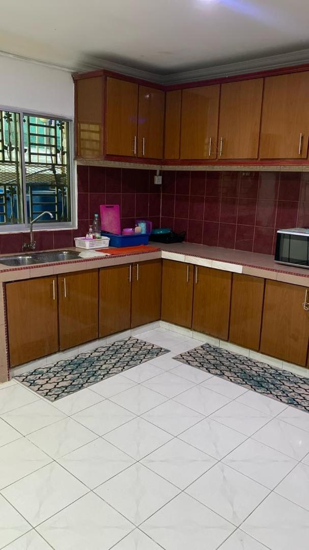 Yushas Homestay - Housity