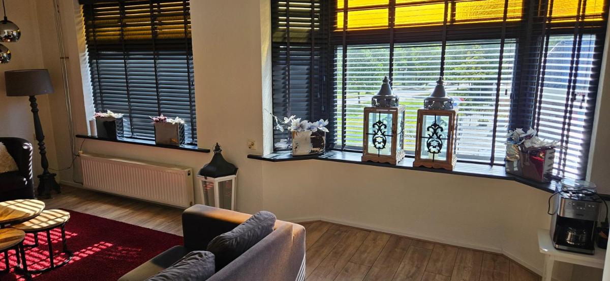 Reiderland appartementen centrum Bad Nieuweschans 50 meter supermarkt - Housity