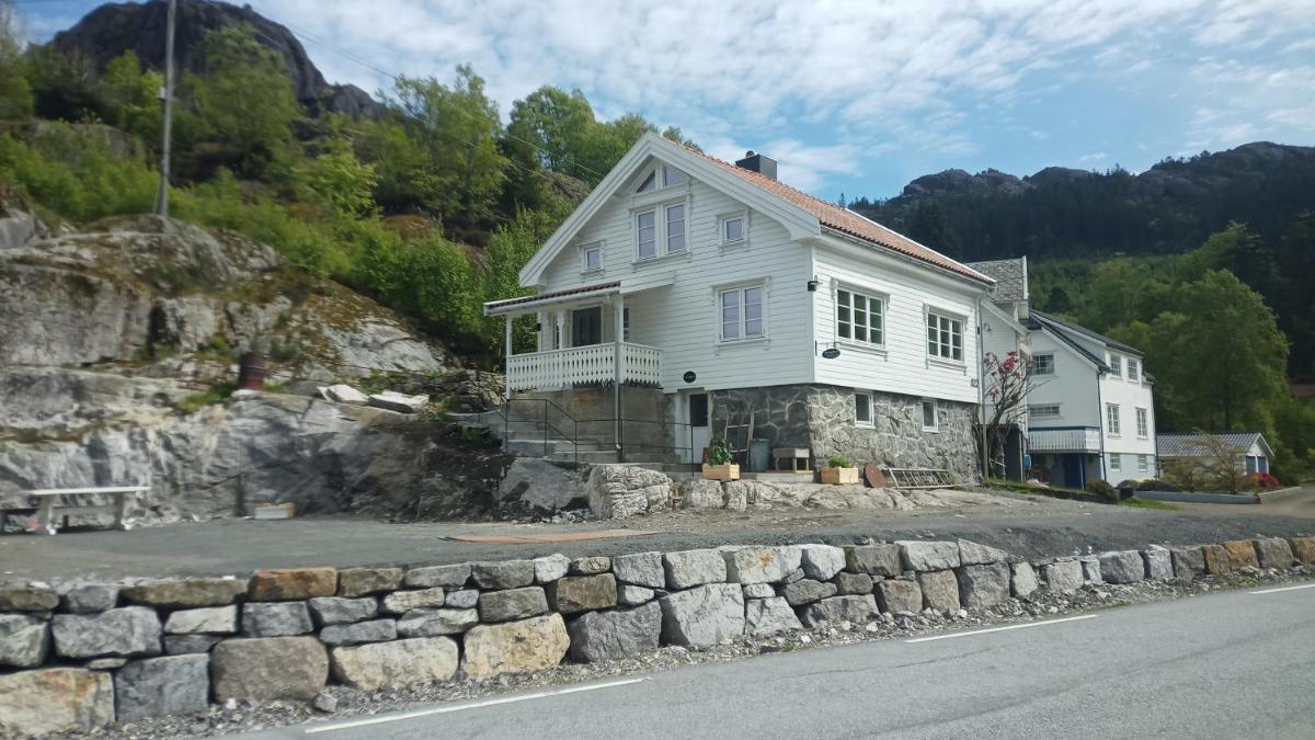 Jøssingfjord Gjestehus og Overnatting - Housity