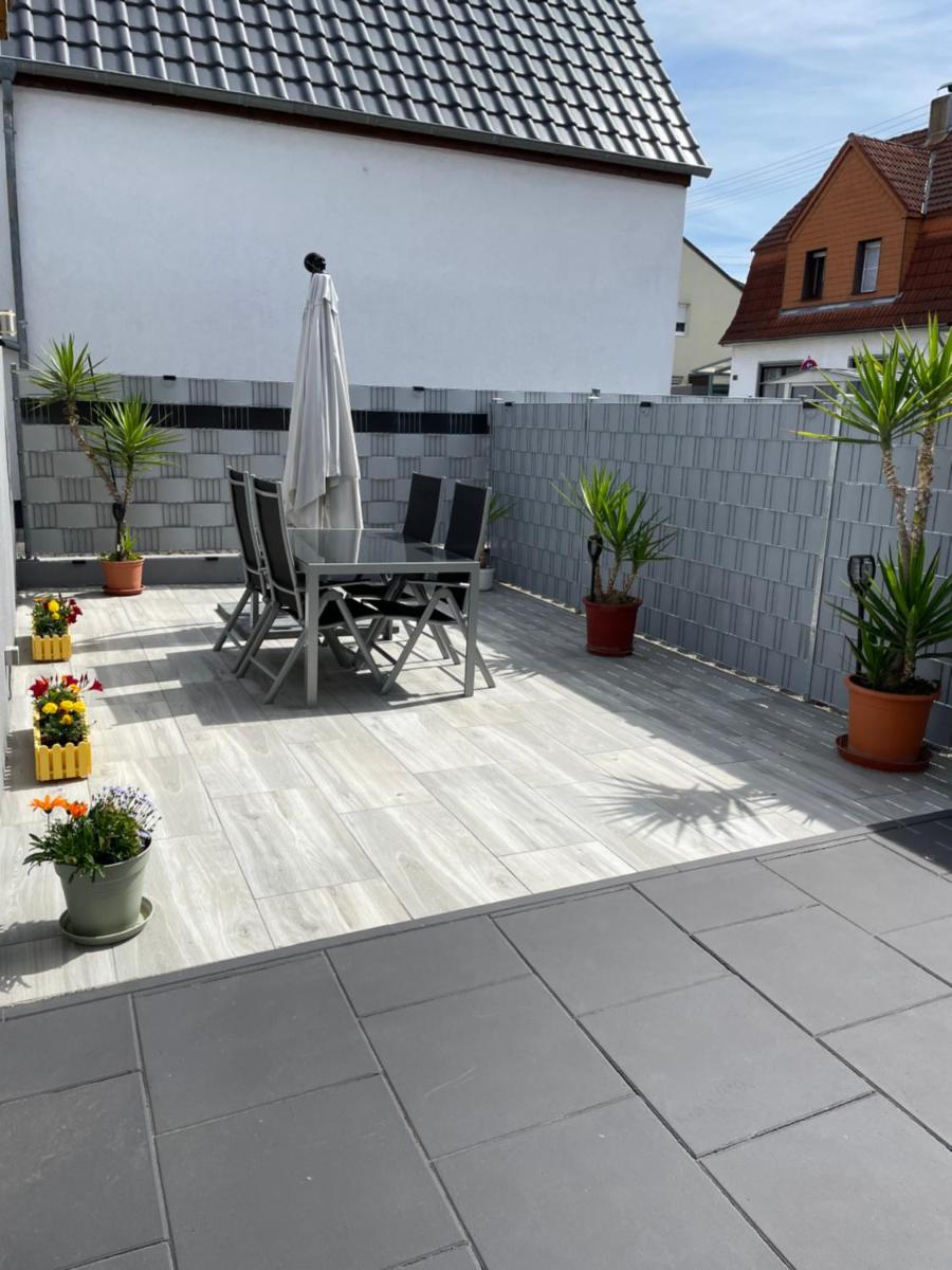 Schöne zwei Zimmer Wohnung - Housity