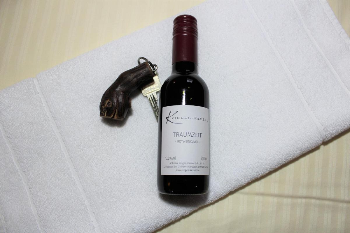 Winzerhotel Kinges-Kessel - Housity