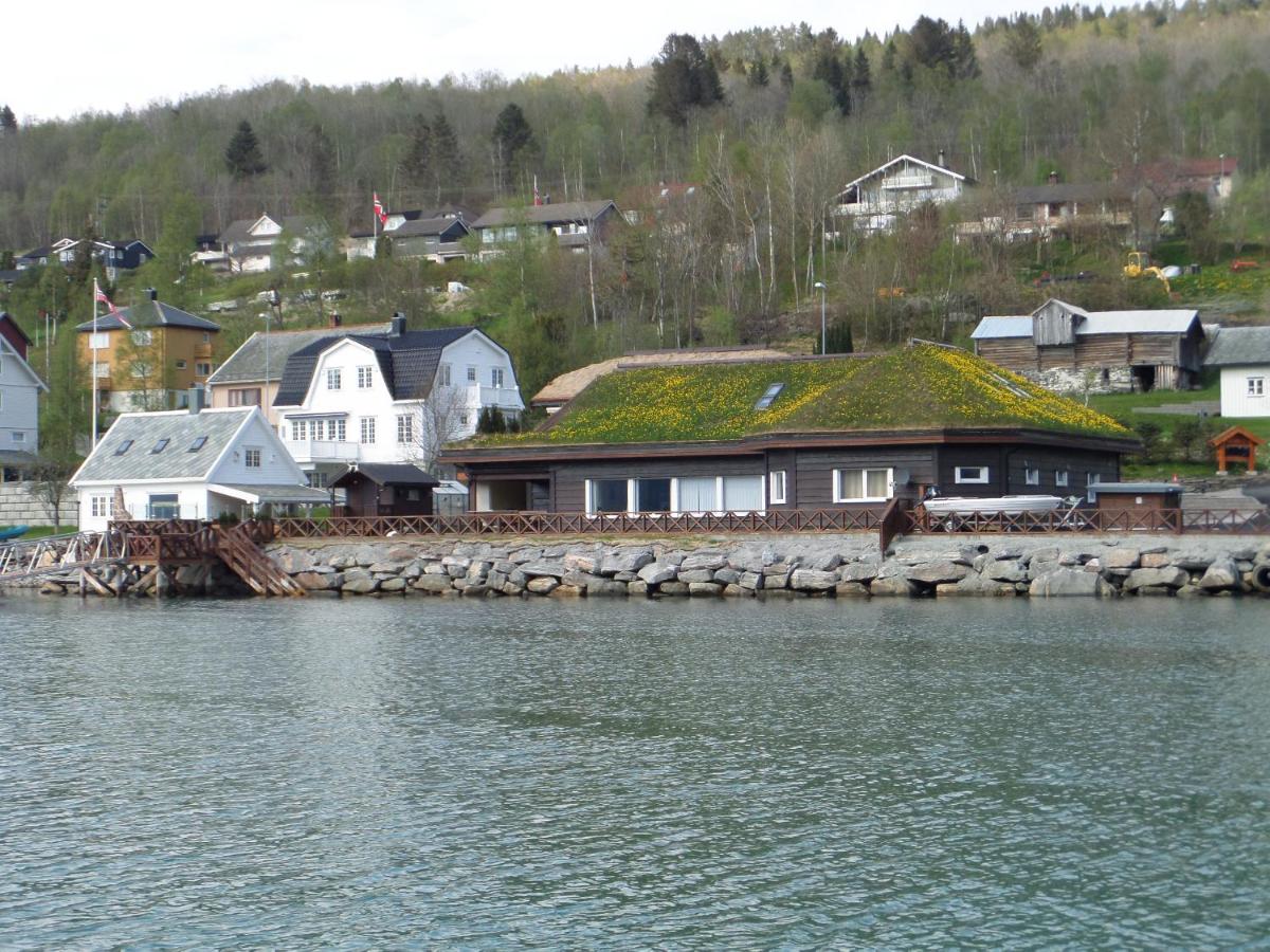Solstrand Fjord Holiday - Housity