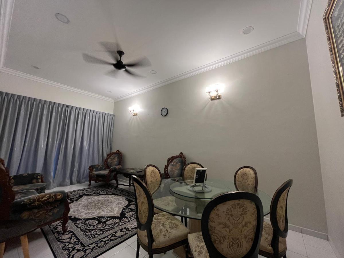 Redzuan Homestay (Muslim Friendly) - Housity