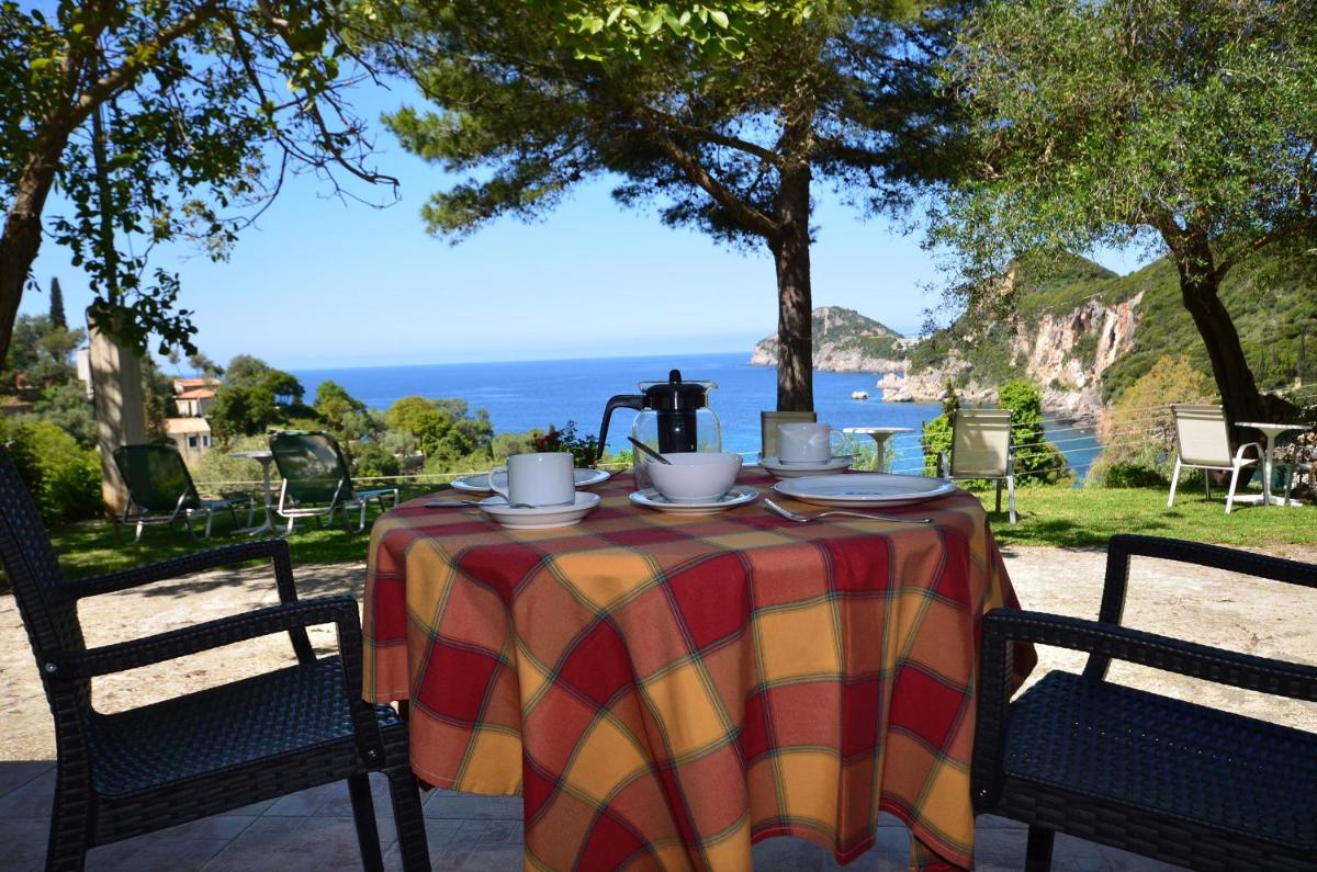 Anna Pension - Housity